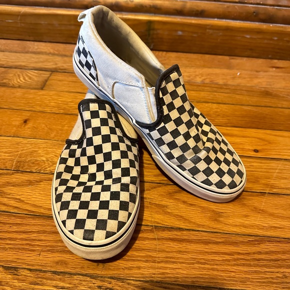 Slip on checkered vans - Picture 2 of 4